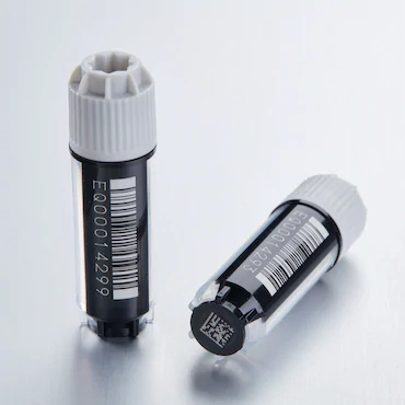 艾本德Eppendorf CryoStorage Vial, 2.0 mL, 不含 DNase、RNase、人類 DNA 和內(nèi)毒素；外螺紋，預(yù)先加蓋灰色管蓋，帶 2D SafeCode (DataMa